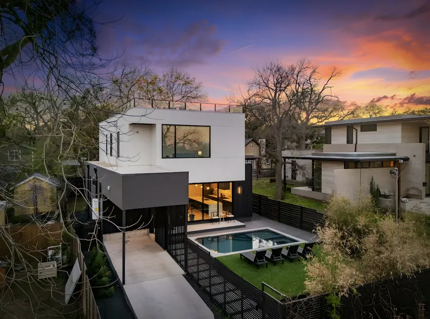 Skyline Luxe | Heated Pool & Spa | Sleeps 10 - Image 1