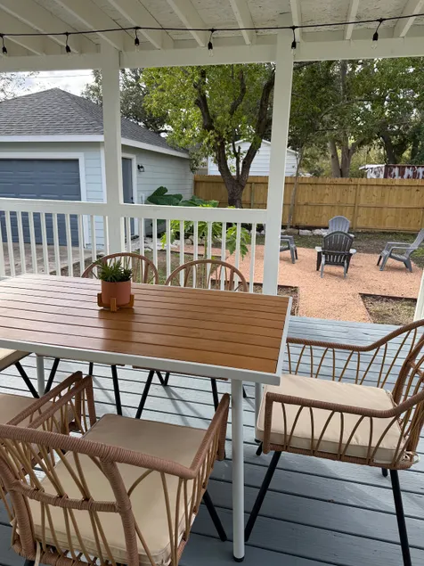 Cozy Cottage | Sleeps 6 | Spacious yard - Image 1