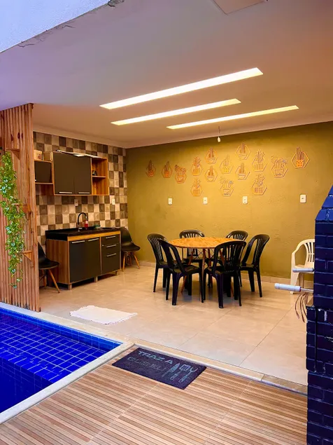 3/4 vacation home and pool - Image 1