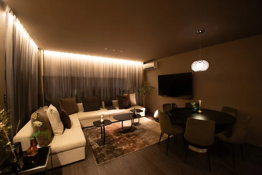 Luxury Private Villa with Sauna & Parking. - Image 1
