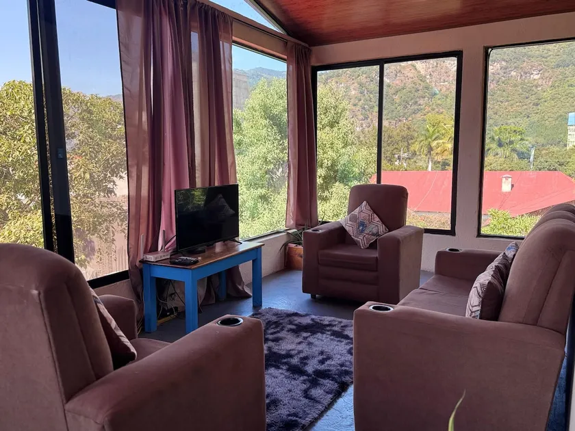Large House · Panoramic - Image 1