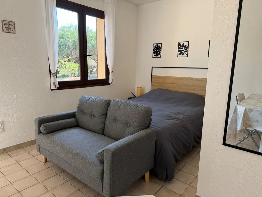 Cozy, renovated studio [7] parking, WiFi, pétanque - Image 1