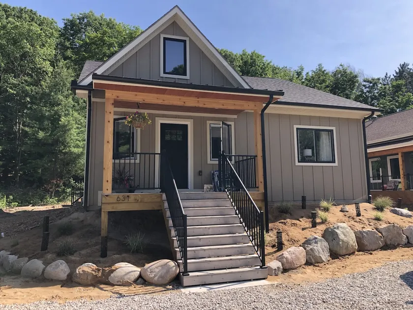 Modern Woodland Cabin on M22 | New Build w/ Porch - Image 1