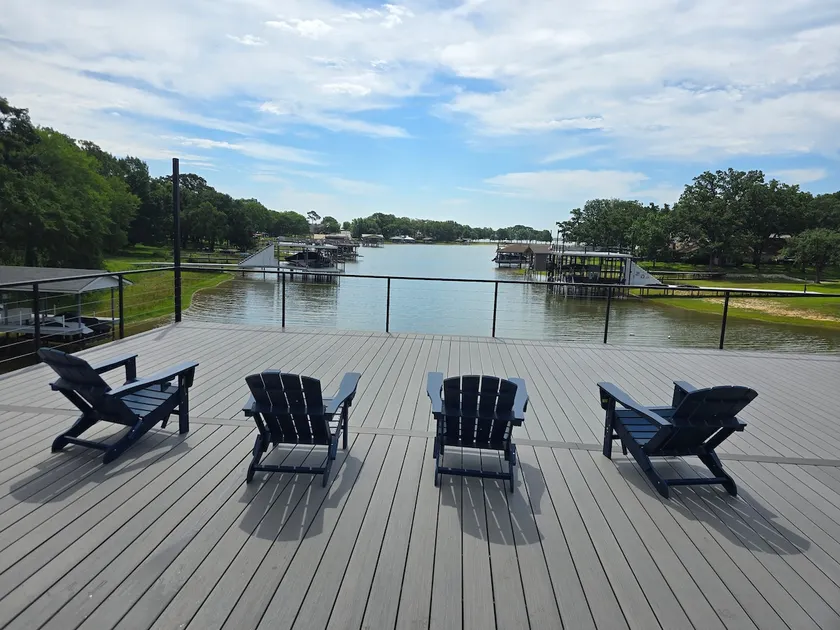 Family friendly lakeside getaway - Image 1