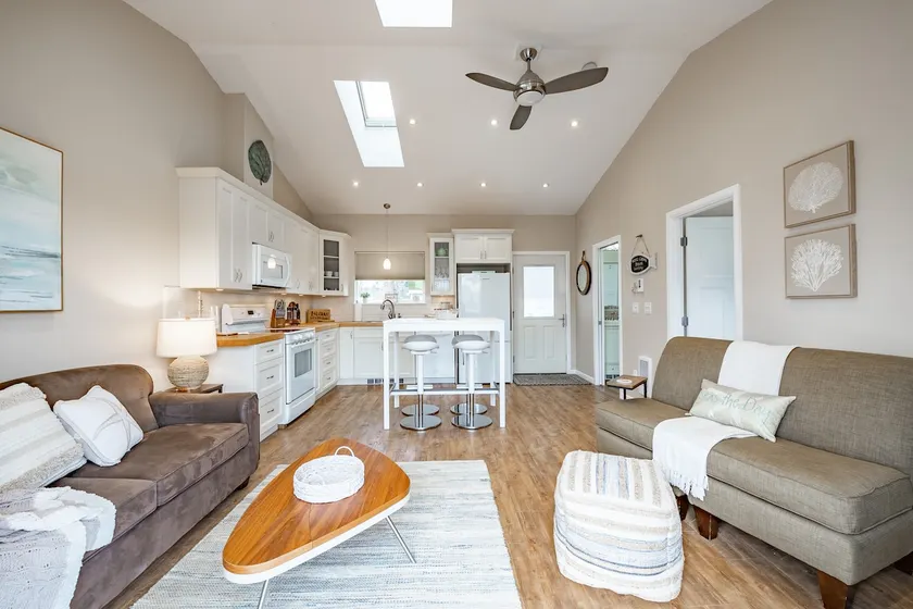 Cottage By the Bay - Ocean View - Image 1