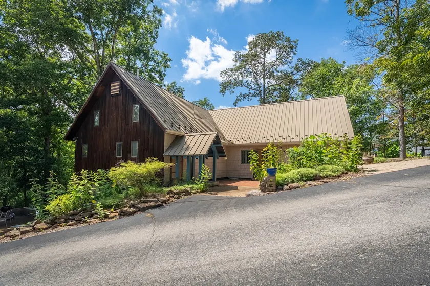 Wood Stove, Pool Table & Lake Dock - Image 1