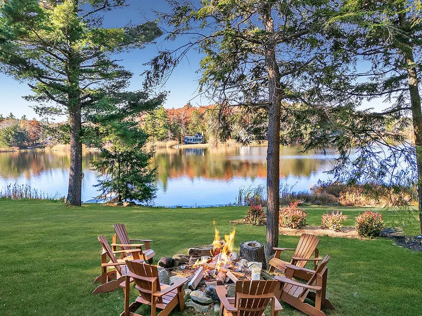 Berkshires Lakefront Boho Modern Retreat - Image 1