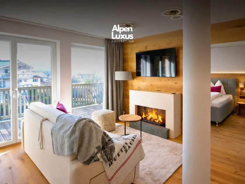 ALPENGONDEL Suite - Balcony & Mountain View - Image 1