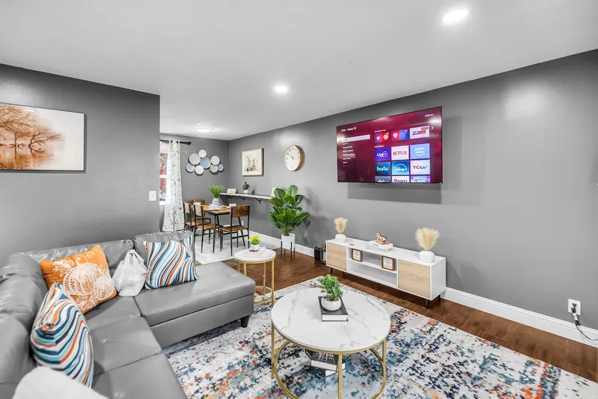 Modern Home Near Lake Decatur - Image 1