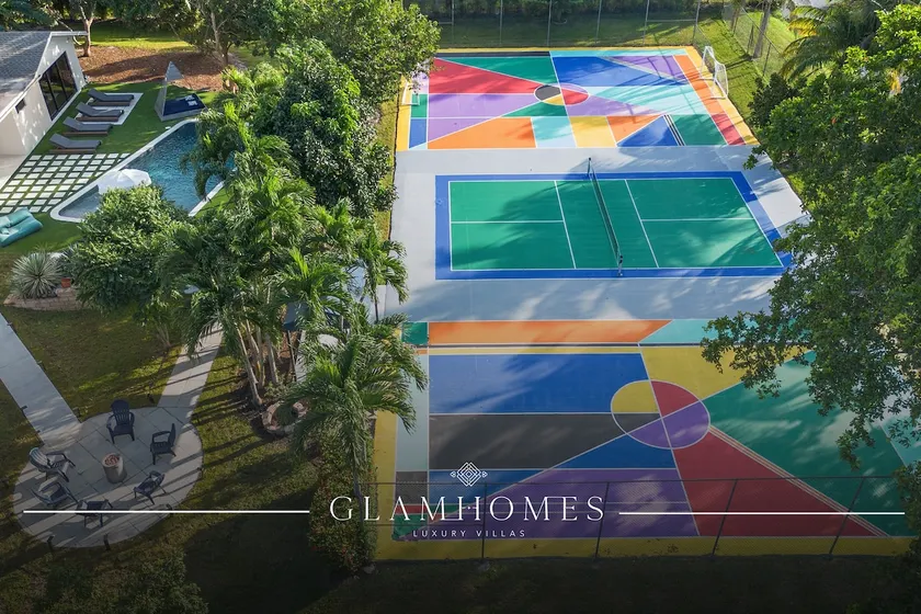 Platinum Villa | Karaoke •Pickleball •BKB •Soccer - Image 1
