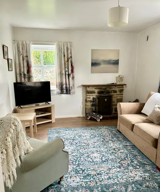 Acorn Cottage, Converted Barn, Westgate - Image 1