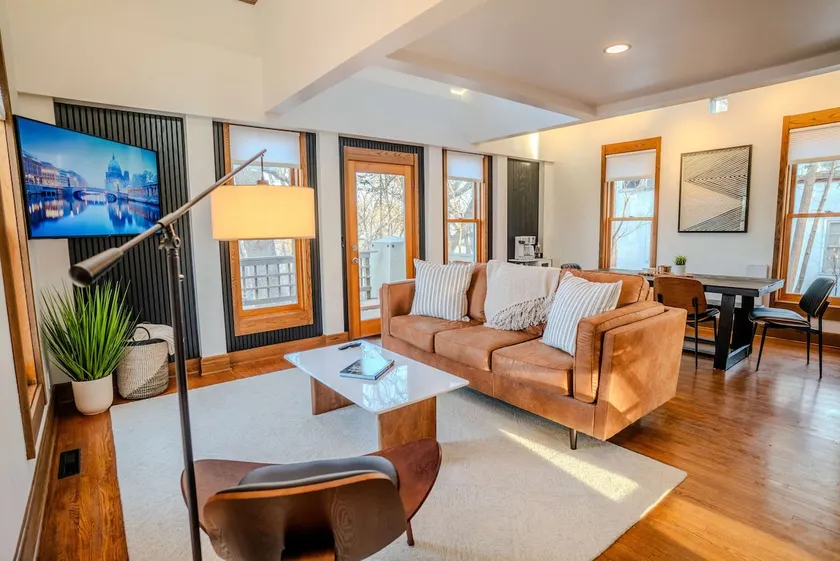 Cozy Modern House - 2 Miles to Minneapolis - Image 1