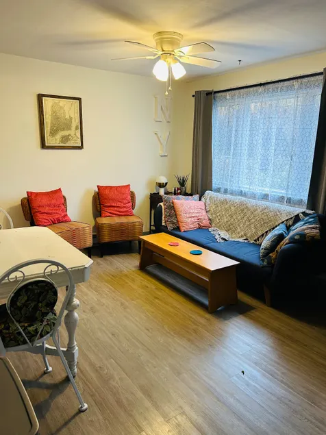 Cozy mother-in-law studio apartment on West Hill - Image 1