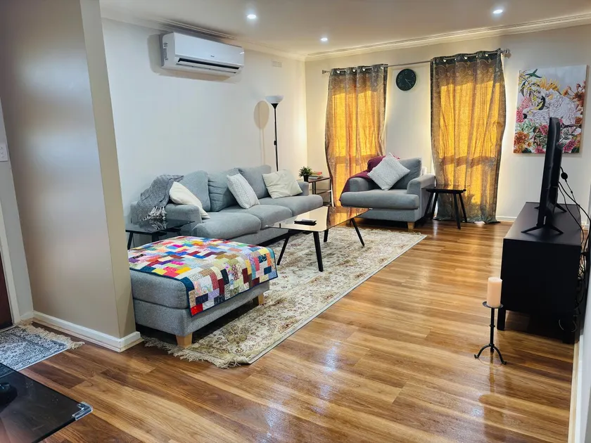 Your peaceful escape, 3 bedroom house in Bendigo - Image 1