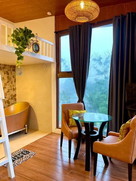 Cozy Room 2 - with bathtub - Image 1