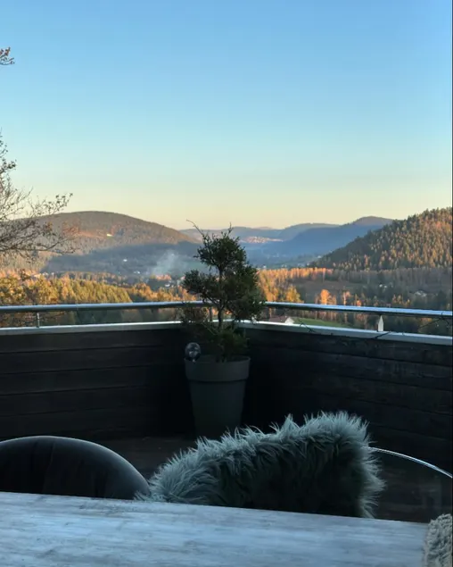 Chalet Villa pool with panoramic view of Gérardmer - Image 1