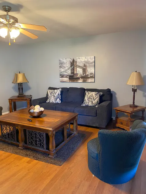 Cute and clean house, Best deal! - Image 1