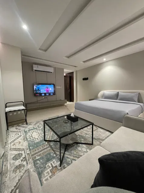 Studio 9 - Self Check-in - Al Hamra District - Image 1