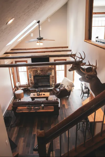Whitetail Lodge - Image 1