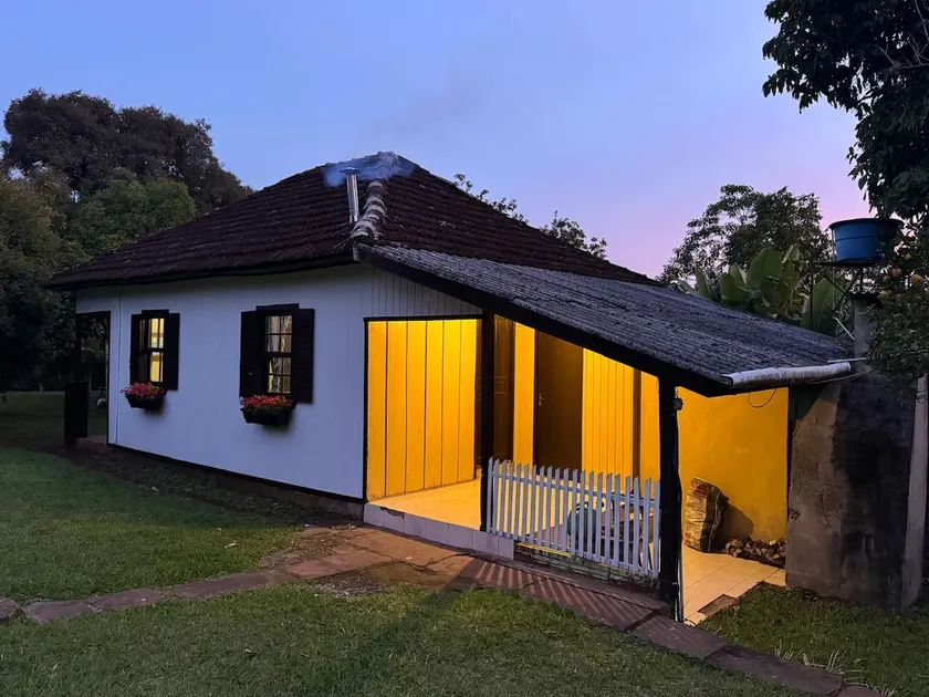 Centennial House 20 minutes from Gramado - Image 1