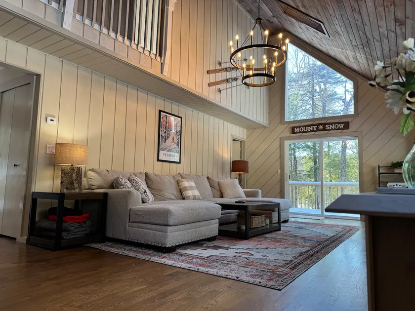 Private Chalet - 4 mins to Mt Snow - Image 1