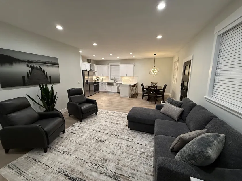 Home on Gardner - Image 1