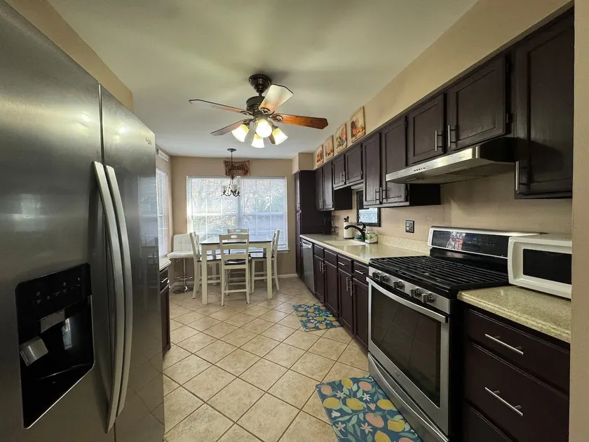 Charming house in Glassboro - Image 1