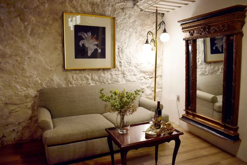 Hotel Casa Virreyes - Image 1