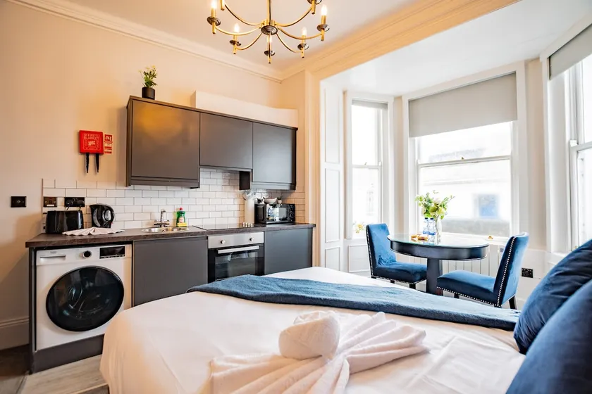 Marina View Studio | Howth Harbour - Image 1