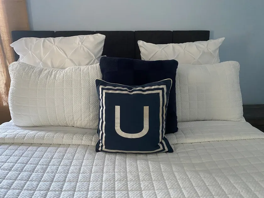 Scranton Valley! Lovely 2-Bedroom Apartment - Image 1