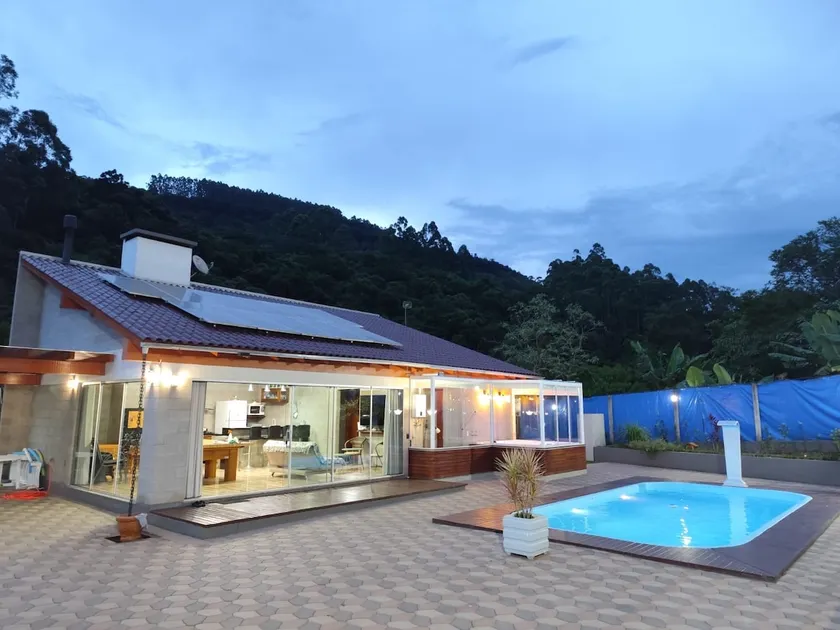 Serra Getaway | Air Conditioning, Jacuzzi and Pool - Image 1
