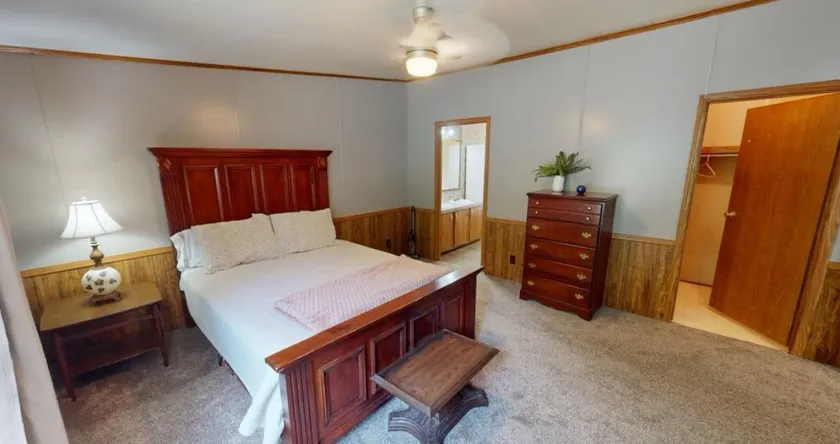River Trail House - Image 1