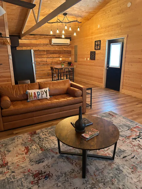 Beautiful Private Retreat - Image 1