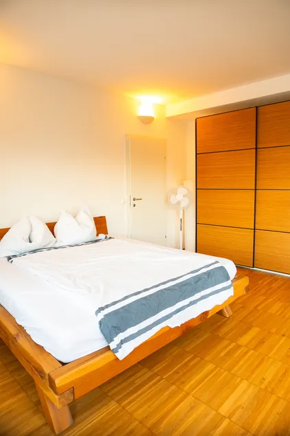 Design Apartment • Kingsize-Bett • Parkplatz - Image 1