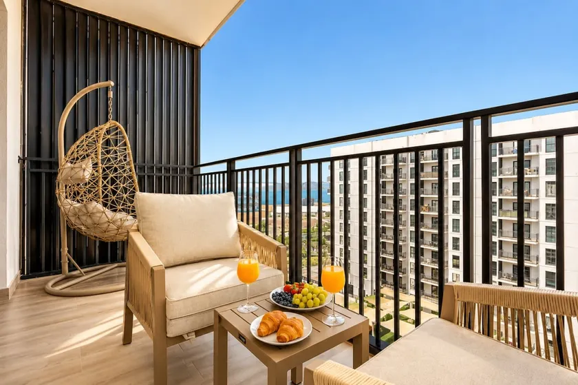 Desert Key - Perfectly Located Yas Island Apartments - Image 1