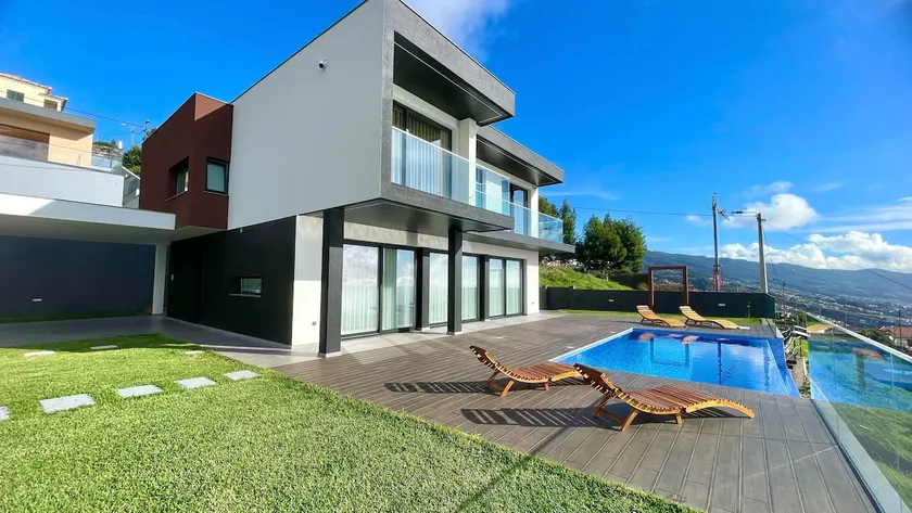Villa Nóbrega - Image 1