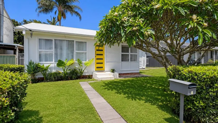 Frangipani Hideaway - Image 1