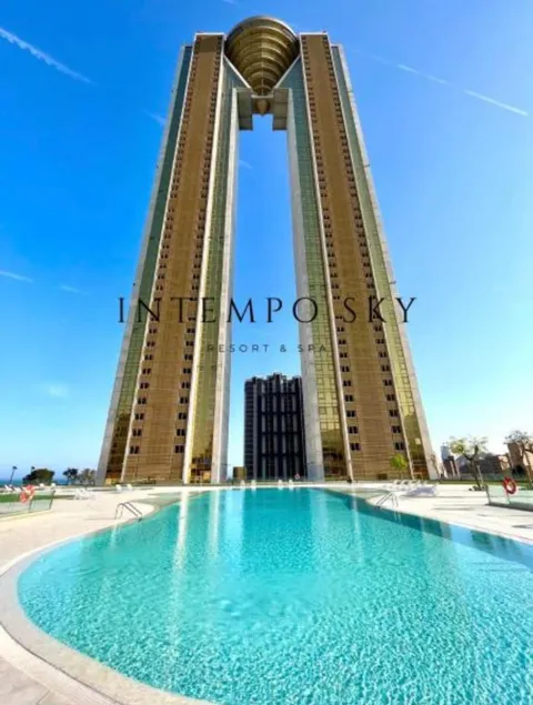 INTEMPO SKY RESORT in BENIDORM TOP PREMIUM APARTAMENTS - Image 1