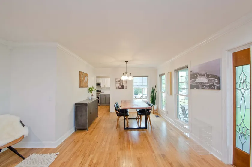 Medical District 3bd 3bth Bungalow - Image 1