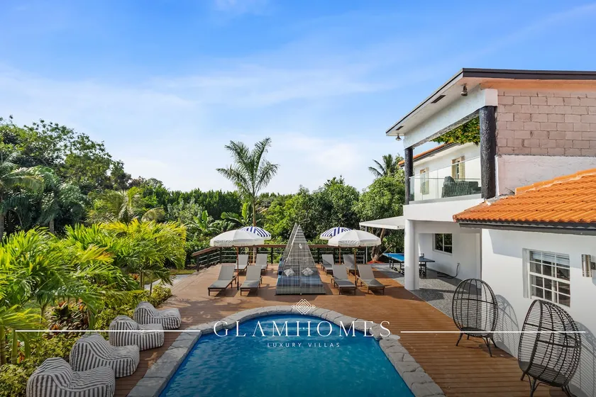 Glam Manor | Exclusive Mansion • Spa • Waterslide - Image 1