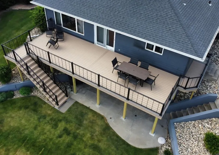 New Deck|Fishing|Lakeside|FamFriendly|RVHookup - Image 1