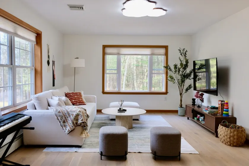 Modern Hudson Valley Retreat | Kids & Pet Friendly - Image 1