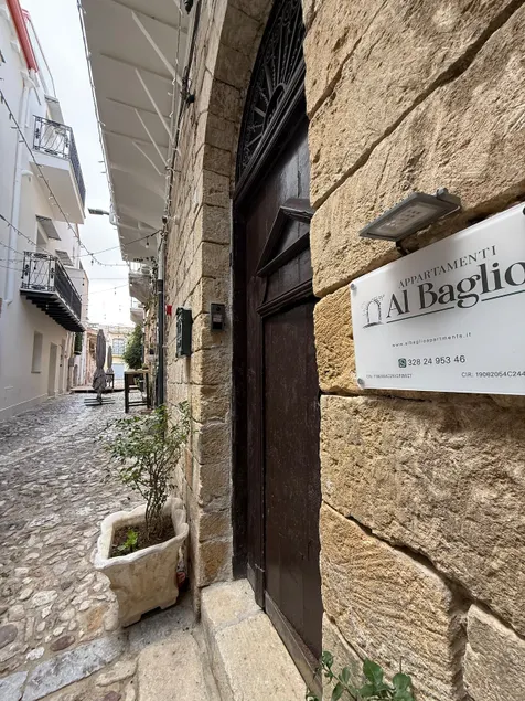 Al Baglio Apartments - Image 1