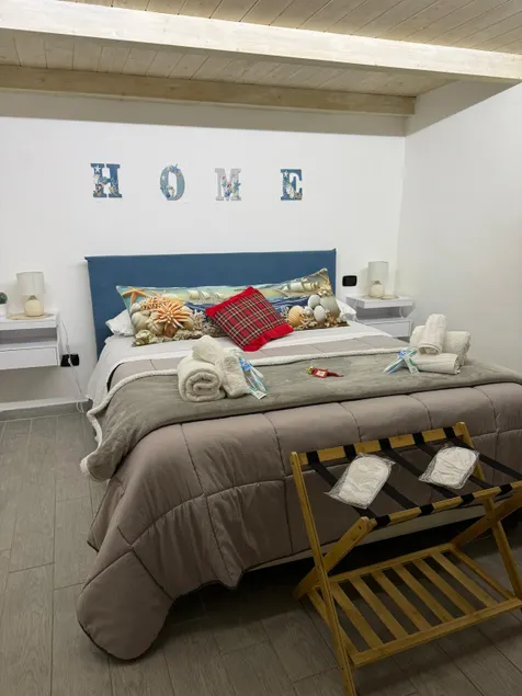 [Private Parking] Parthenope's House Suite - Image 1
