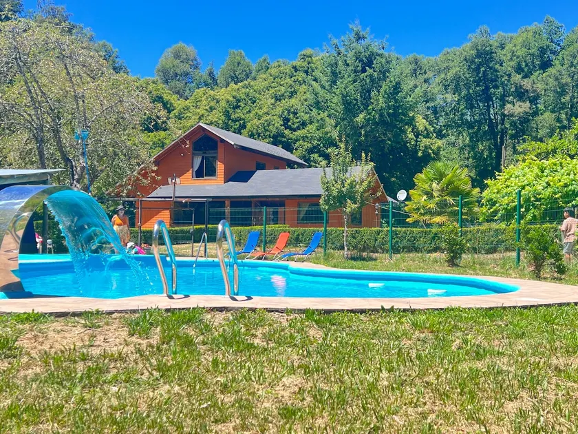 Country House Pool - Image 1