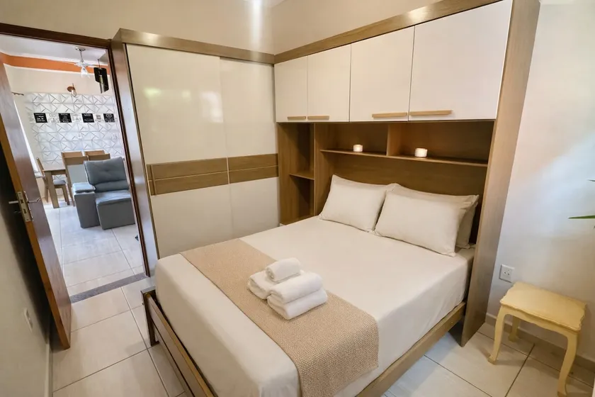 Entire house for up to 7 people. - Image 1
