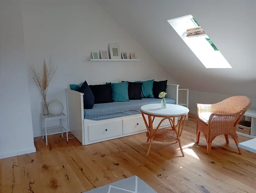 Modern one-room apartment - Image 1