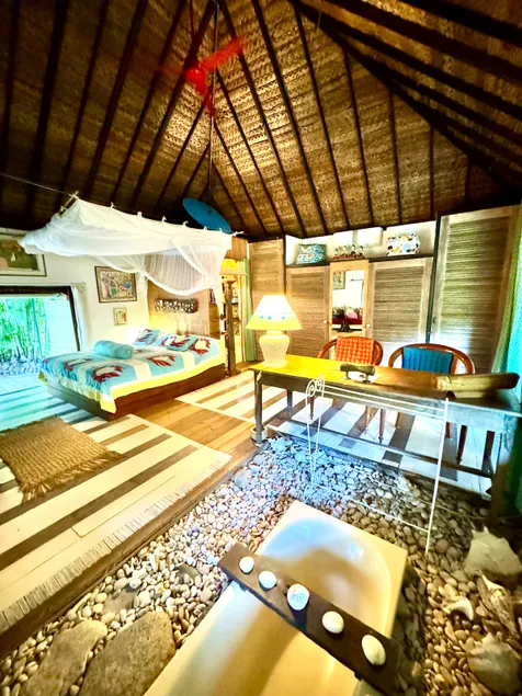 Polynesian Bungalow en suite ” SeaShell ” - Image 1