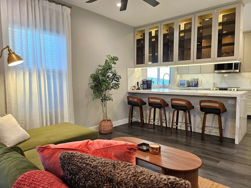 Fully renovated 3bed in downtown San Jose! - Image 1