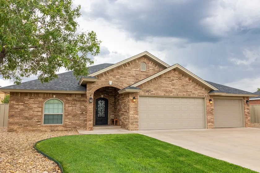 Comfortable 4bdrm home w/gameroom/sleeps 11 - Image 1